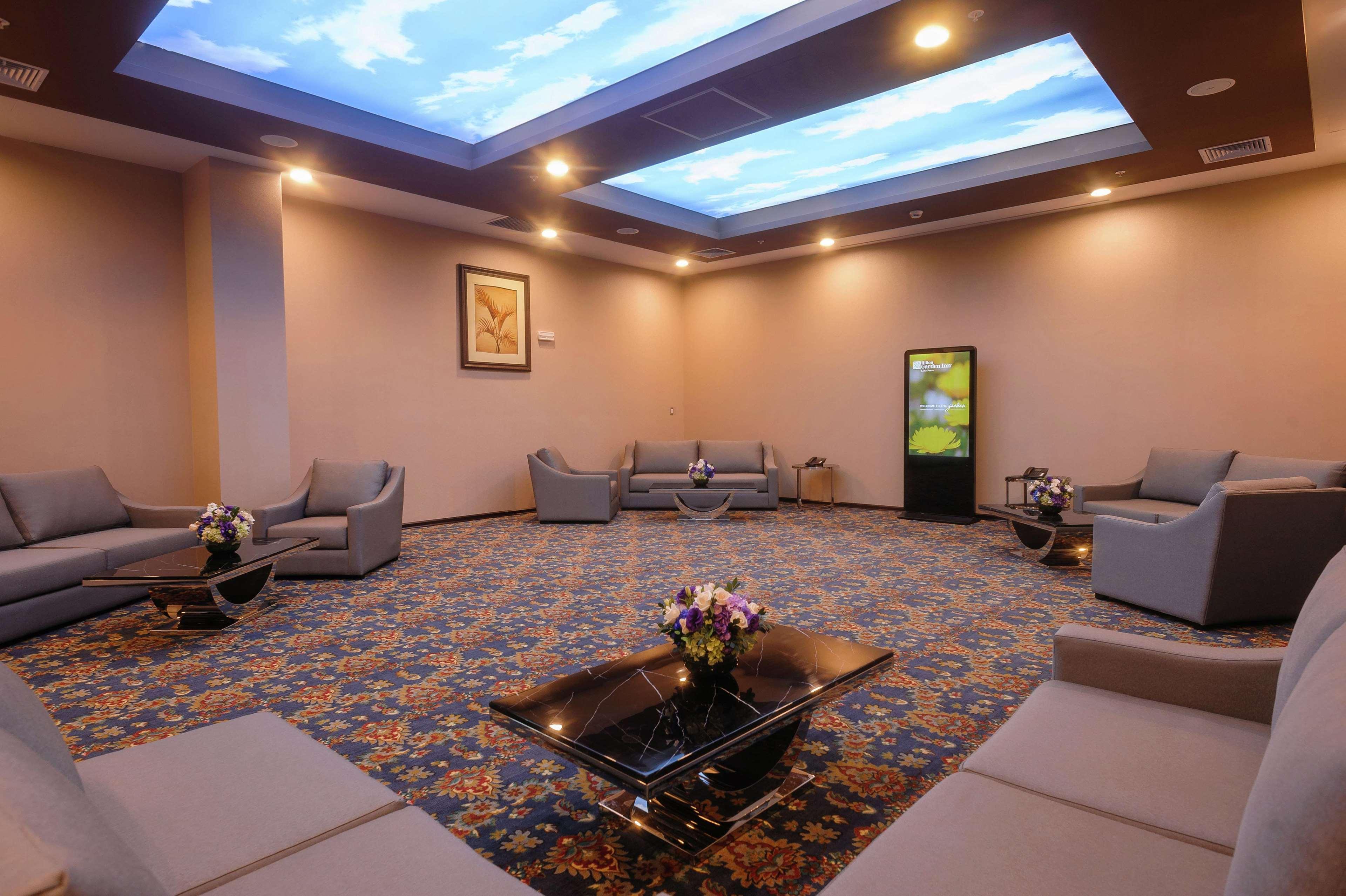 Hilton Garden Surco Hotel