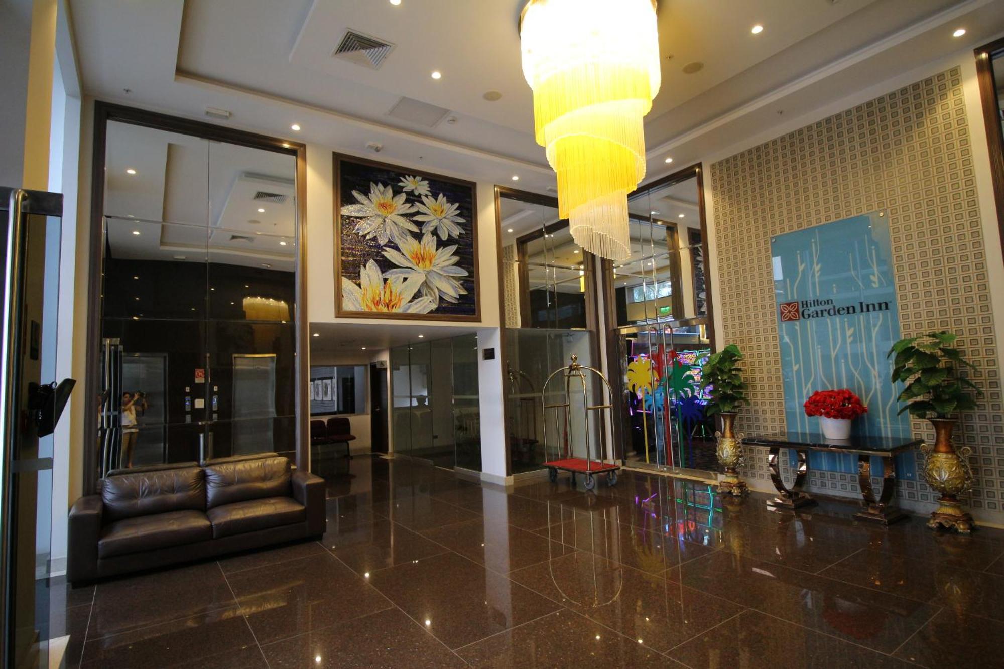 Hotel Hilton Garden Surco